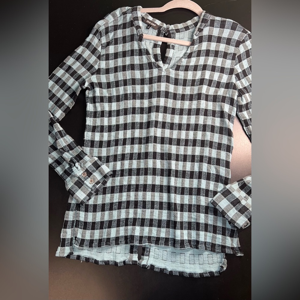 Dear John Blue & Black Back Buttons Lyocell Blend Top Size Small GUC